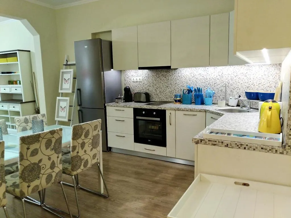 Baratero Red House Apartment Sofia